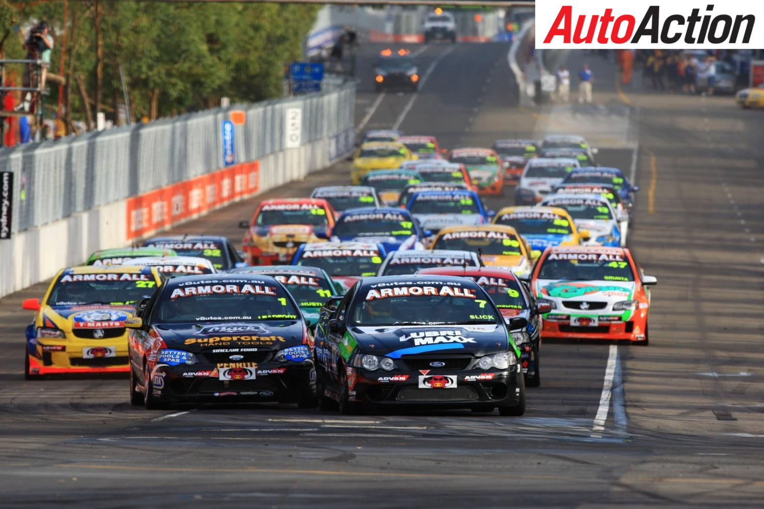 V8 Utes won't be replaced until 2018 now - Photo: Dirk Klynsmith