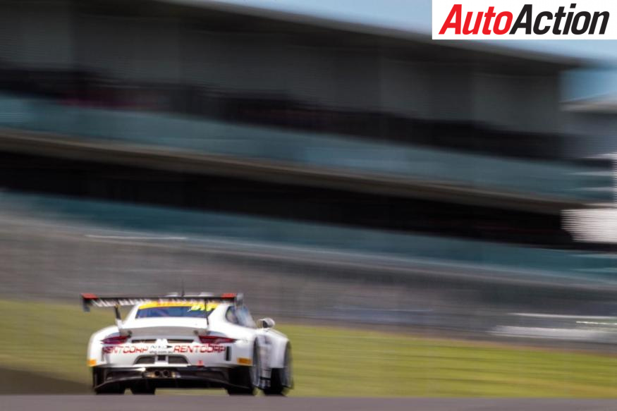 Walkinshaw Racing's Porsche 911 GT3 R on track