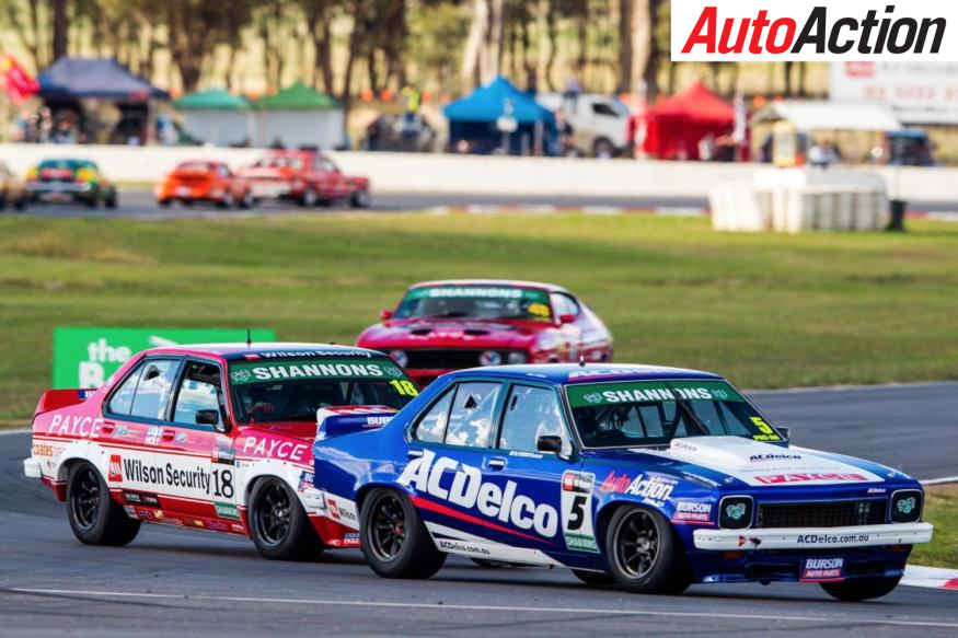Auto Action's Bruce Williams challenging John Bowe - Photo: Dirk Klynsmith