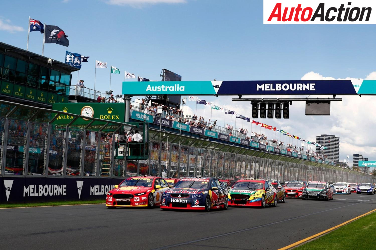 Supercars will race for Championship points at Albert Park - Photo: LAT
