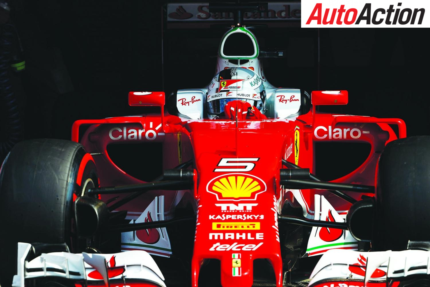 Sebastian Vettel racing for Ferrari at Monza - Photo: LAT