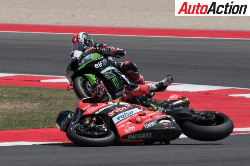 Chaz Davies and Jonathan Rea crash during World Superbike race at Misano - Photo: LAT