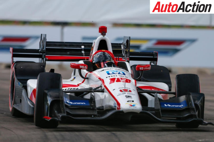 Esteban Gutierrez racing in his IndyCar debut at Detroit - Photo: LAT