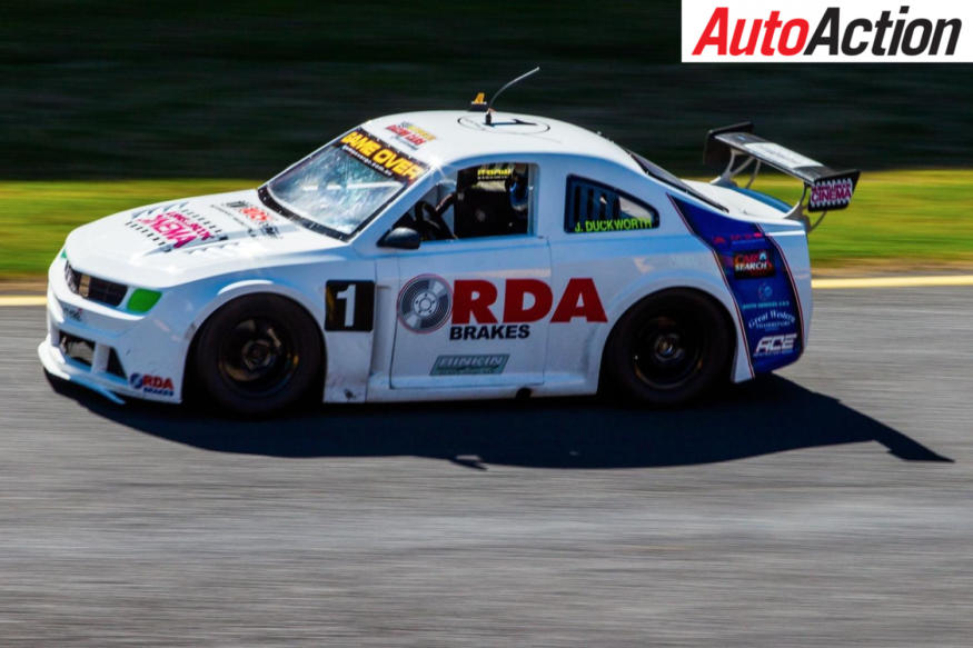 James Duckworth set the pace in Aussie Race Cars - Photo: Dirk Klynsmith