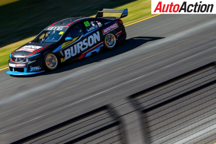 Paul Dumbrell lead from lights to flag in the open race in Sydney - Photo: Dirk Klynsmith