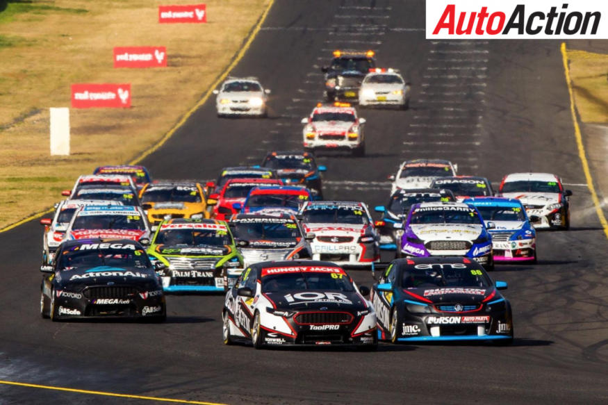 Paul Dumbrell and Anton de Pasquale shared the wins in Dunlop Super2 - Photo: Dirk Klynsmith