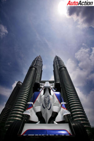 The Twin Towers in Kuala Lumpur - Photo: LAT