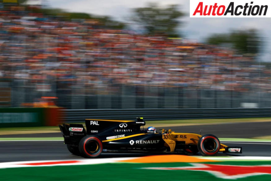 Carlos Sainz to replace Jolyon Palmer at Renault - Photo: LAT