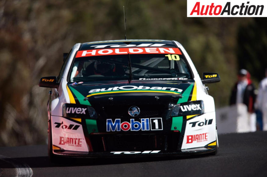 Autobarn were a title sponsor for Walkinshaw racing in 2009 - Photo: LAT