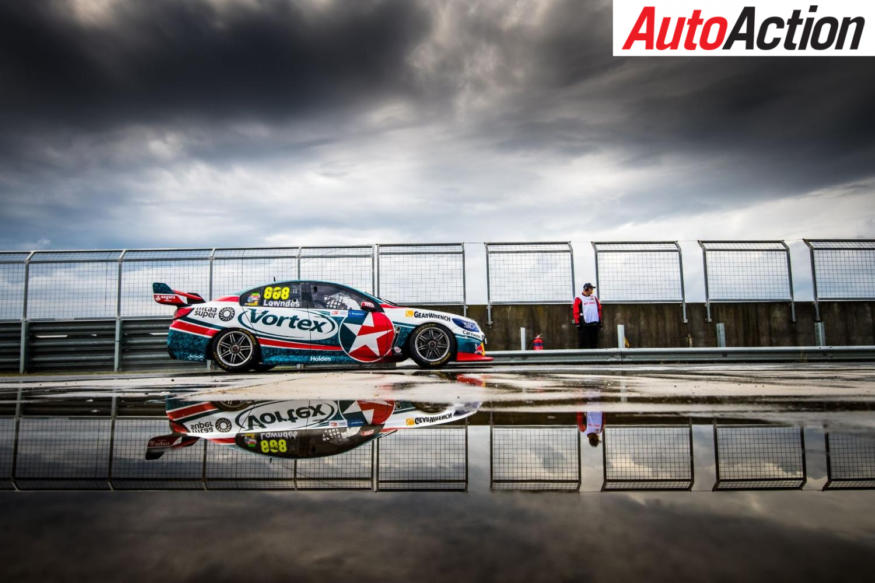 Craig Lowndes on track at Symmons Plains