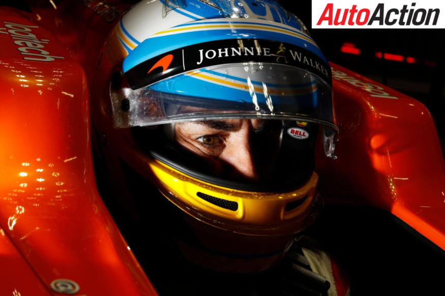 "long-term" agreement for Fernando Alonso at McLaren - Photo: LAT