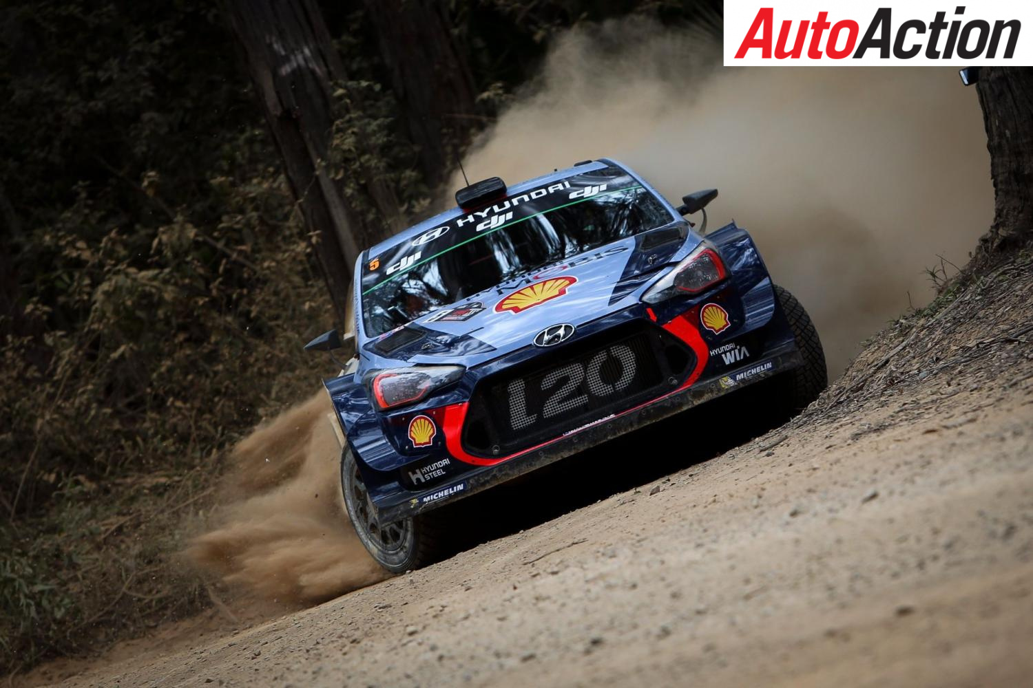 Mixed day for Hyundai at Rally Australia - Photo: LAT