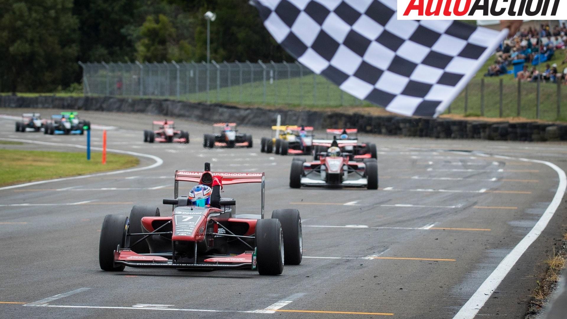 Richard Verschoor winning the New Zealand Grand Prix - Photo: Bruce Jenkins
