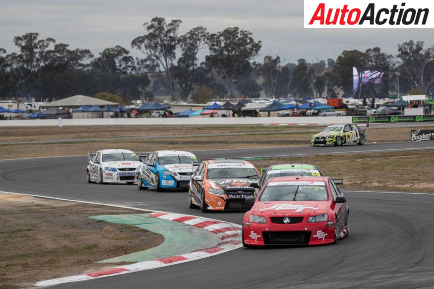 Jack Smith leading the way in V8 Touring Cars - Photo: InSyde Media