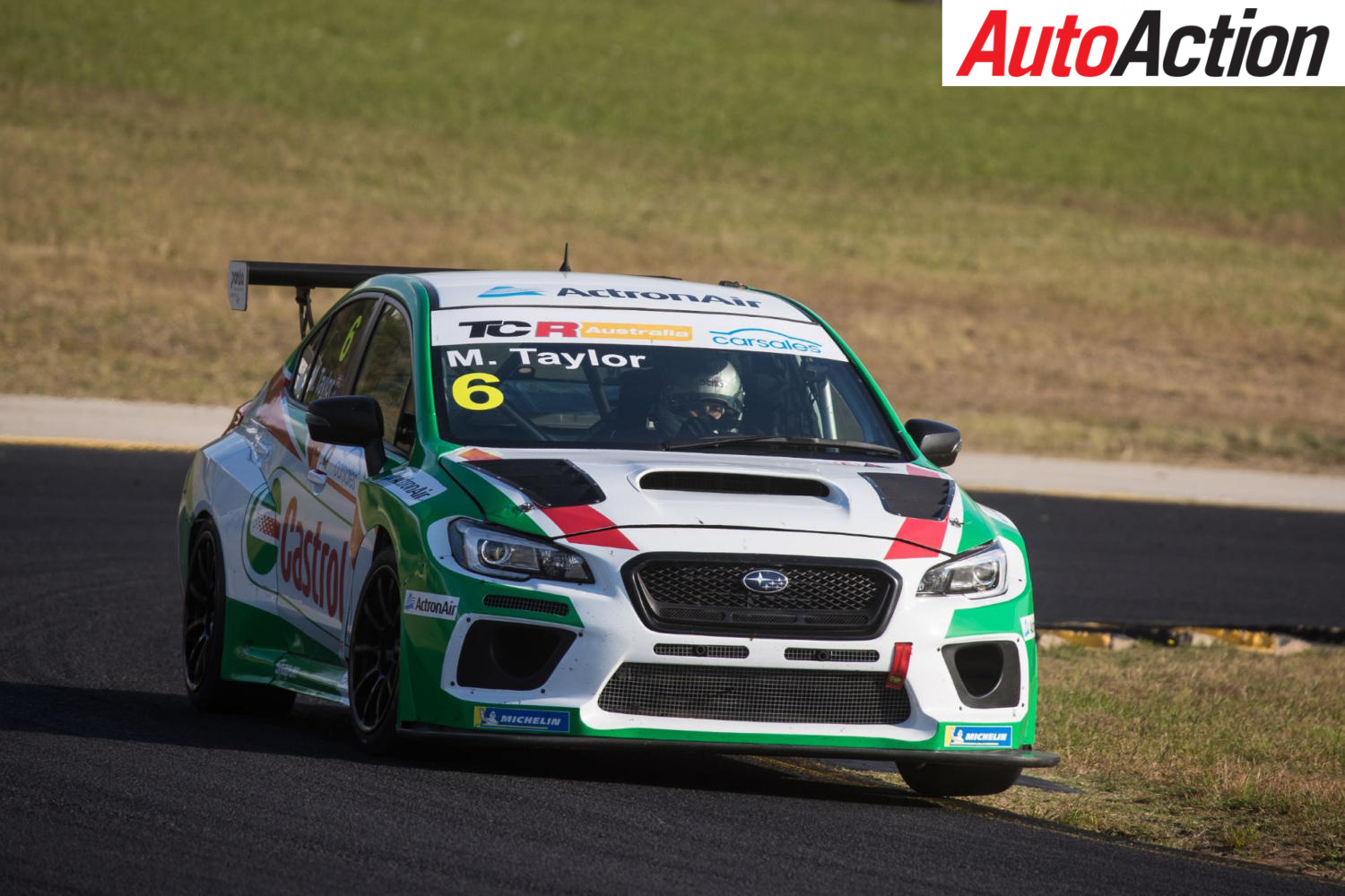 TCR Adjusts weights for Phillip Island - Photo: InSyde Media