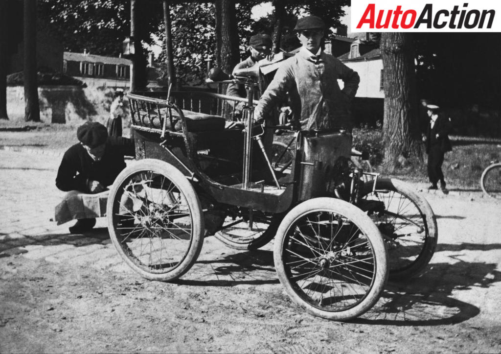 Motorsport in 1899 - Photo: LAT