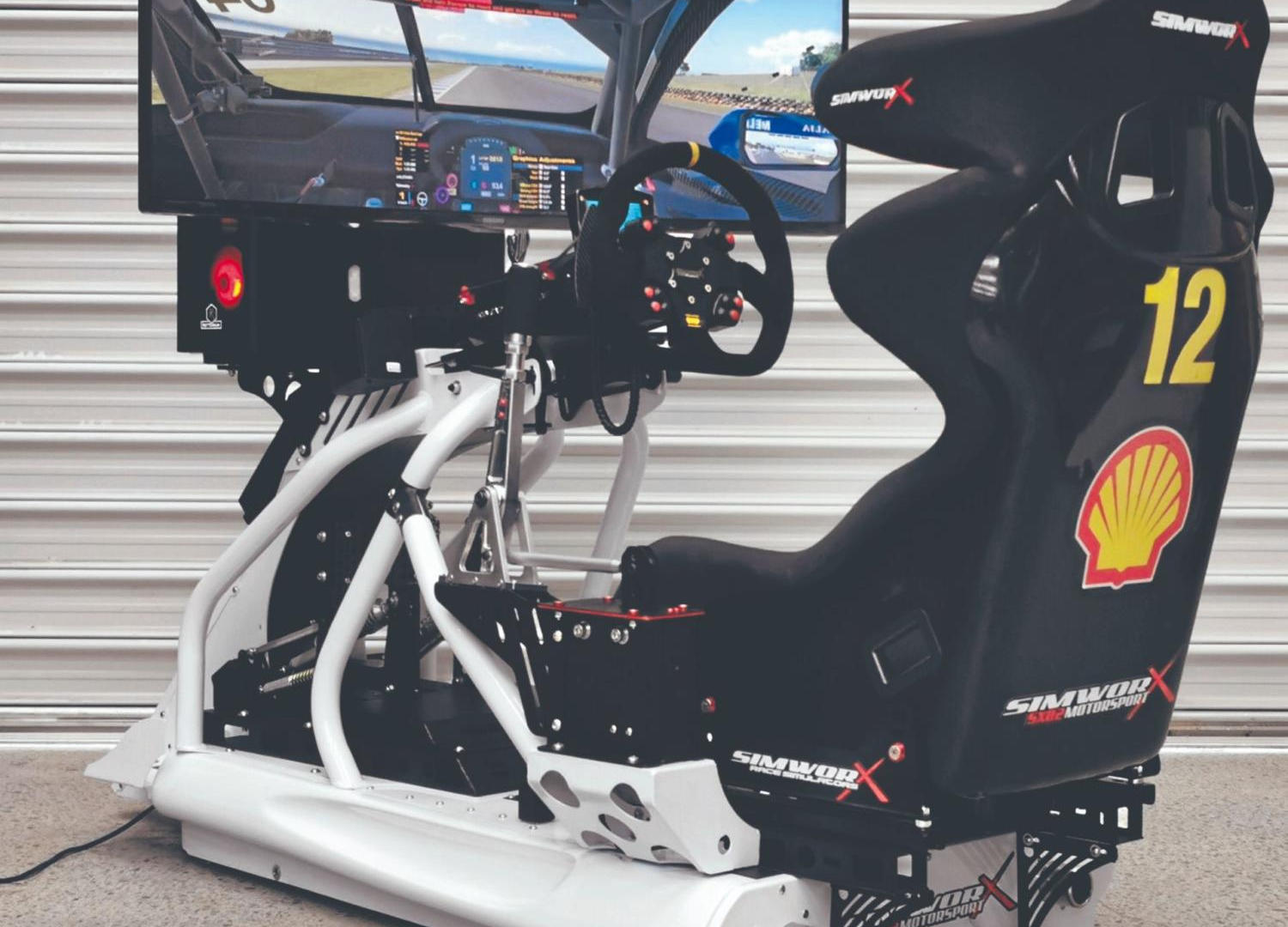 SIM RACING - A NEW WORLD - Auto Action