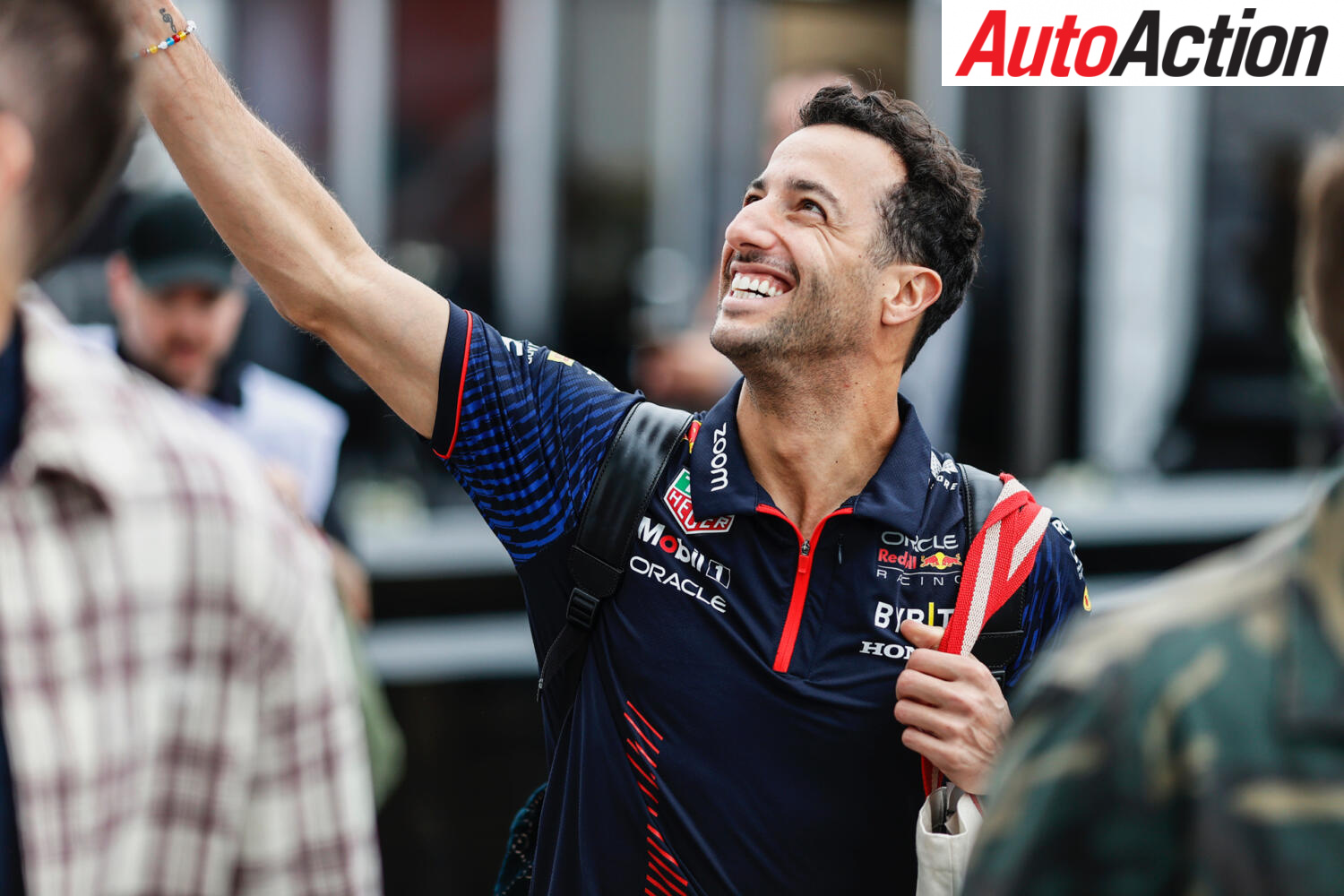 Ricciardo replaces de Vries at Alpha Tauri with immediate effect - Auto ...