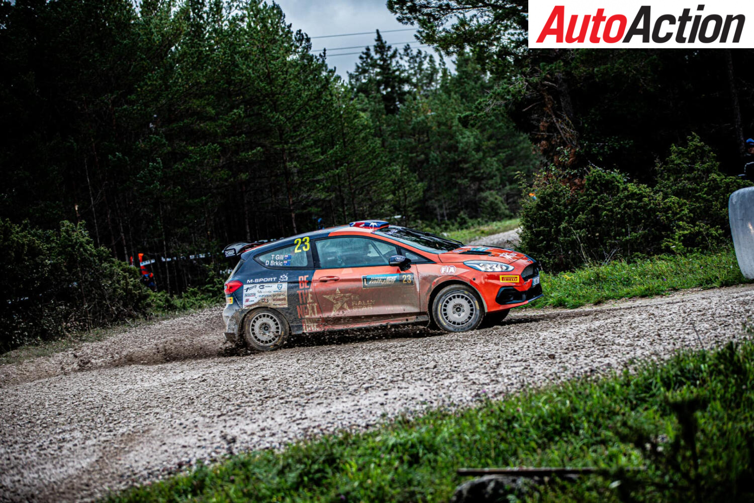 Gil pone rumbo a España tras una dura prueba en Estonia Gil pone rumbo a España tras una dura prueba en Estonia