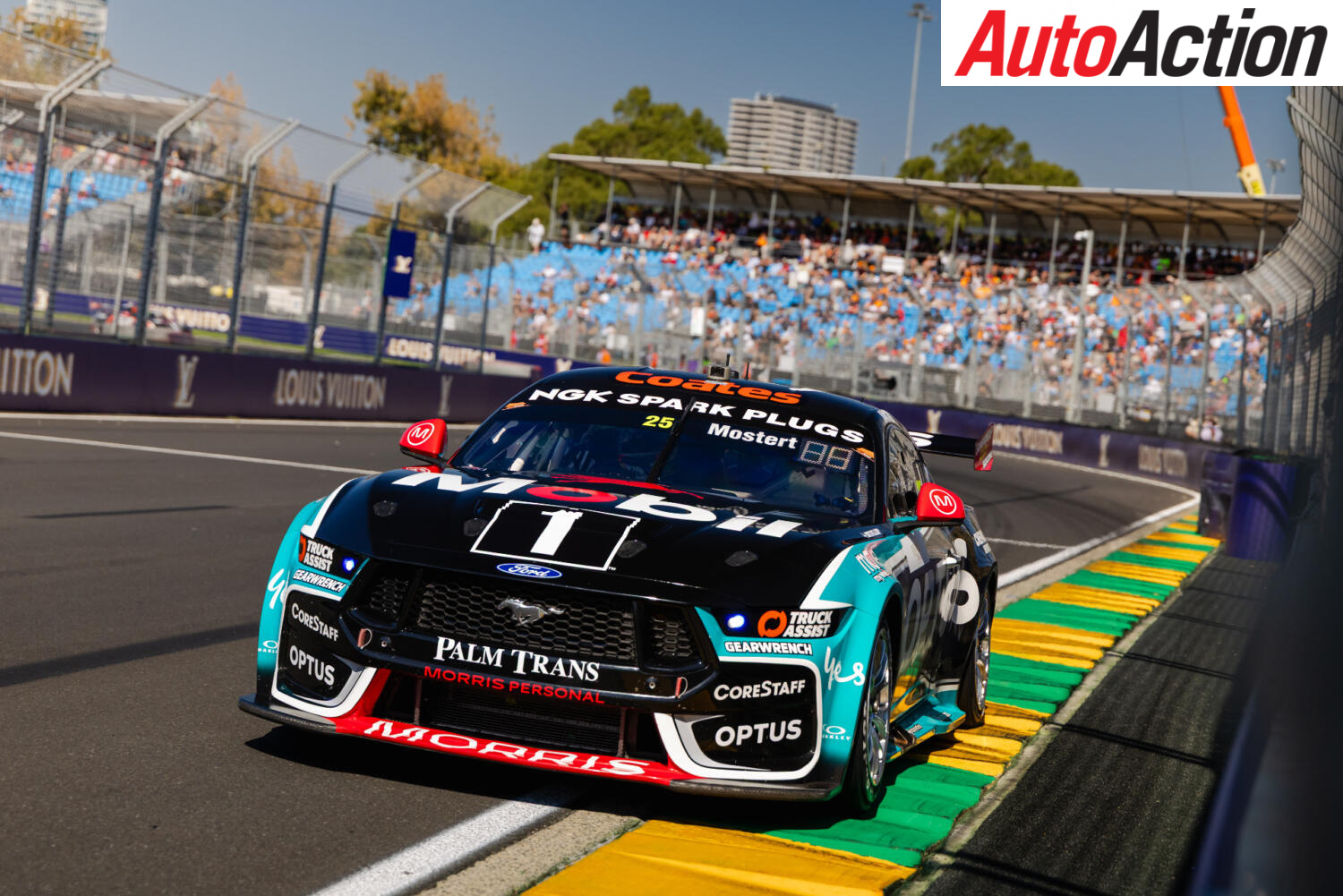 Mostert racing hard in Albert Park