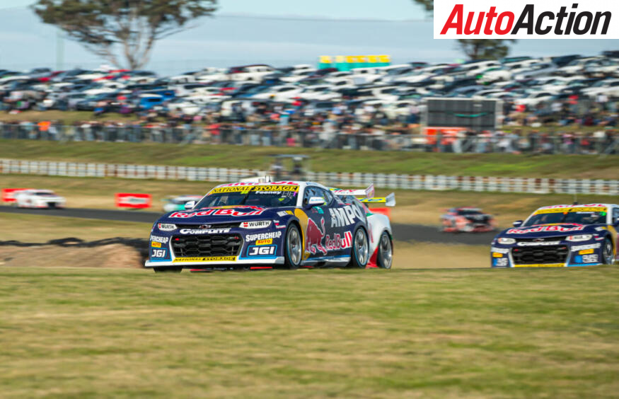 Feeney leads