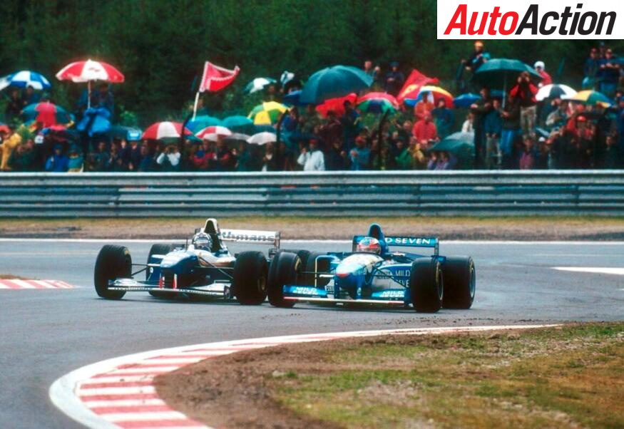 Damon Hill v Michael Schumacher Spa 1995