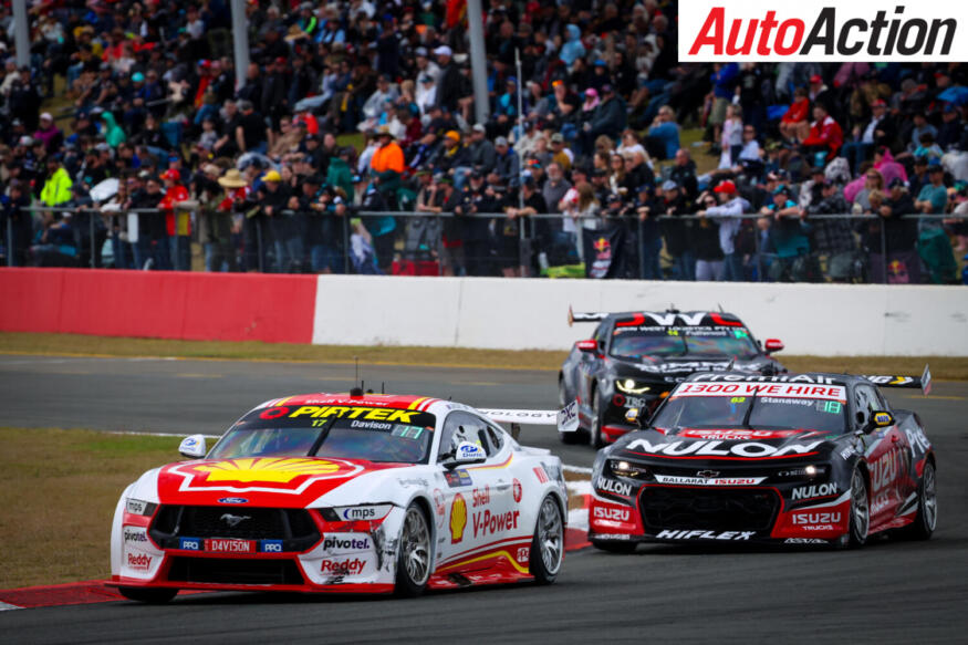 Will Davison leads Stanaway