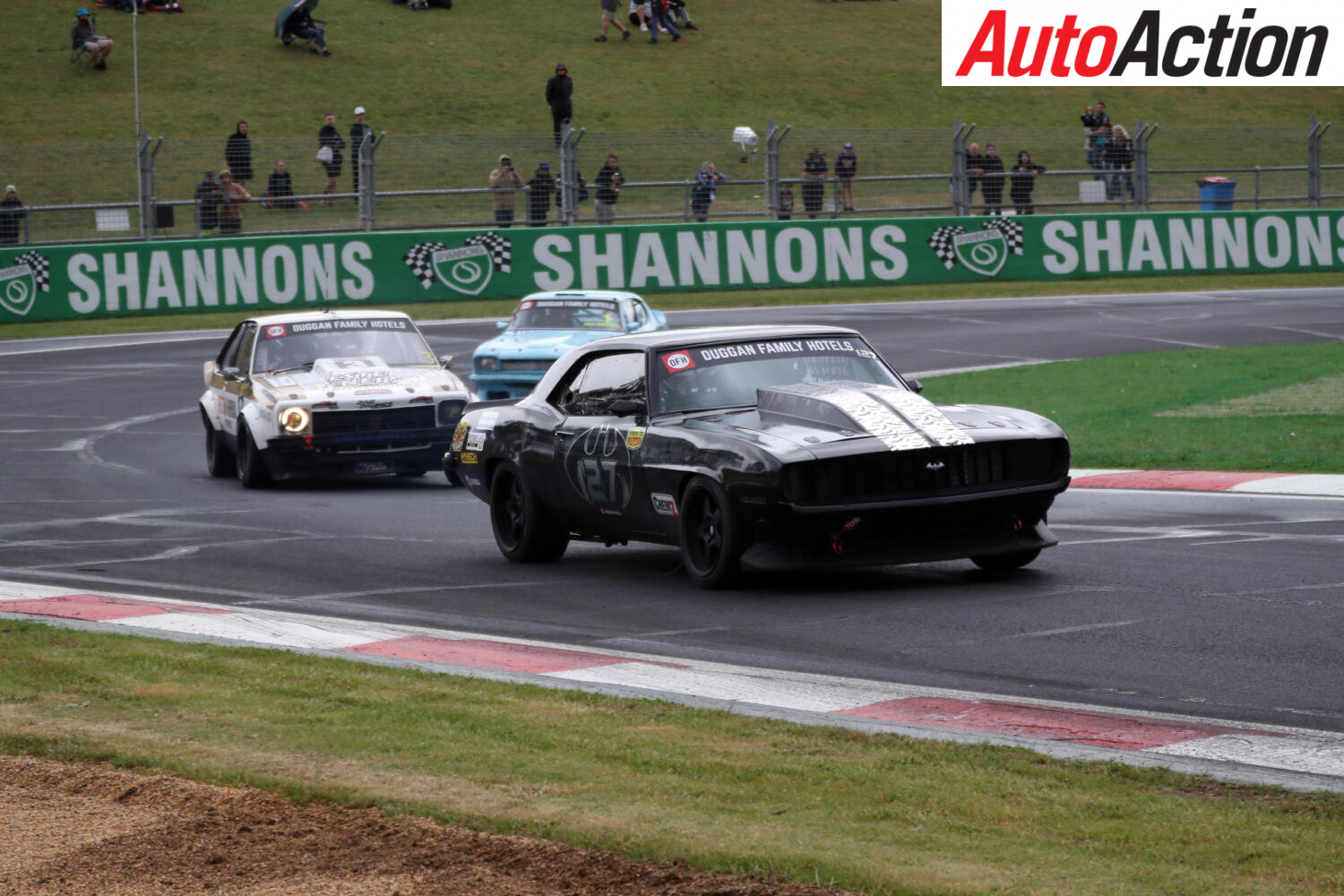 Tristain Teki holds off Buzadzic