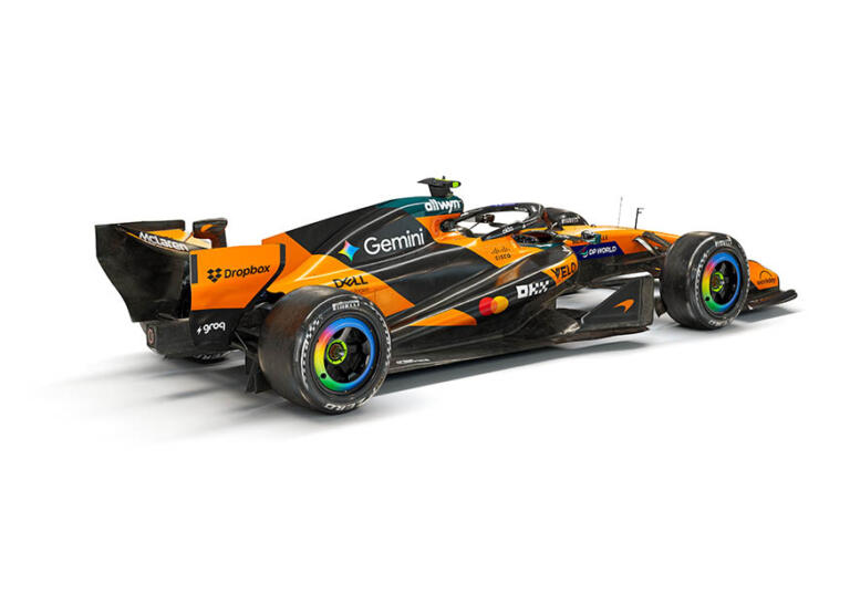 Oscar Piastri's MCL40 - Rear 3/4 view - Auto Action