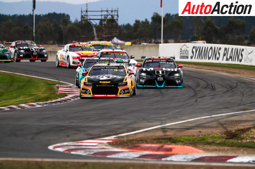 Anton De Pasquale leads Chaz Mostert