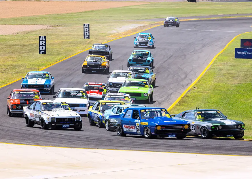 Biggest TCM grid of the season to Muscle Car Masters