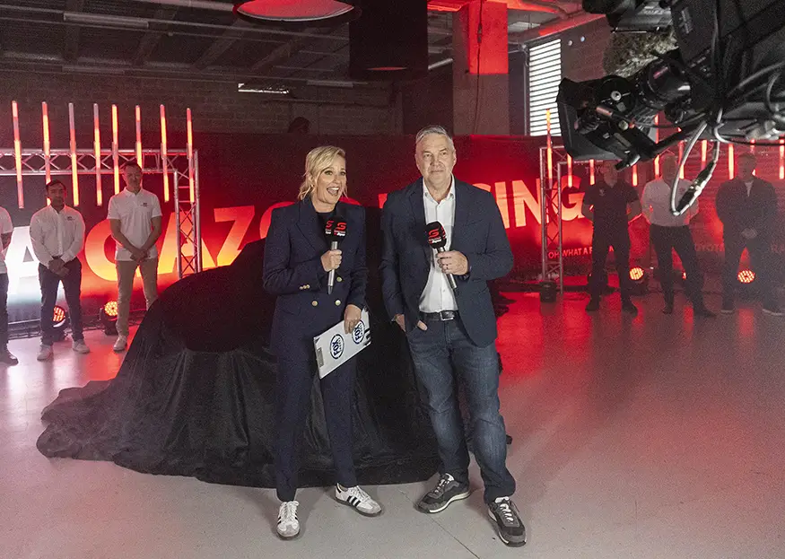 Neil Yeates Jess Yeates and Neil Crompton tv - Auto Action