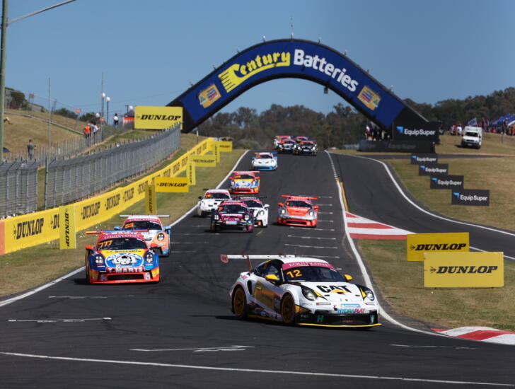 Porsche-Cup-Race-One - Auto Action